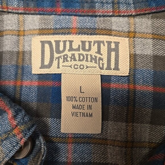 Duluth Trading Free Swingin Flannel Shirt Mens Size Large Blue Button Up Pockets - Picture 8 of 9